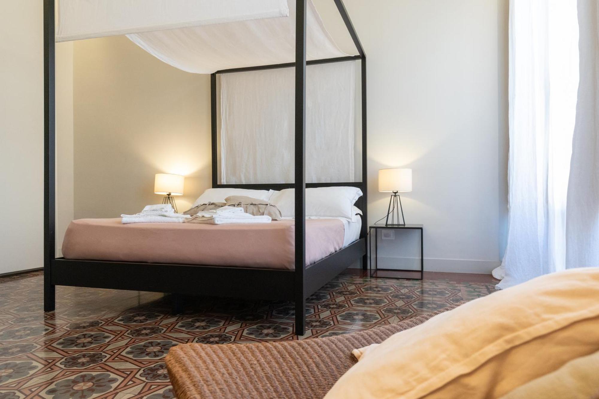 Mirone - Suite Apartments Catania Centro Exterior photo