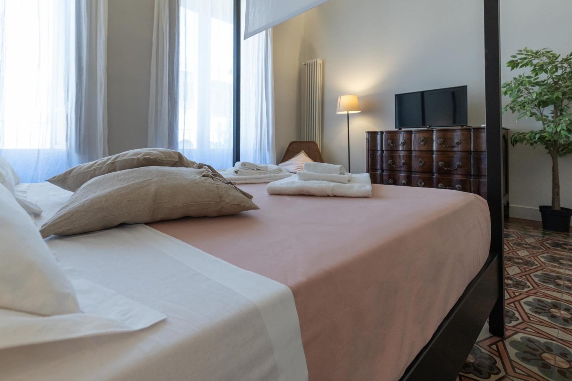 Mirone - Suite Apartments Catania Centro Exterior photo